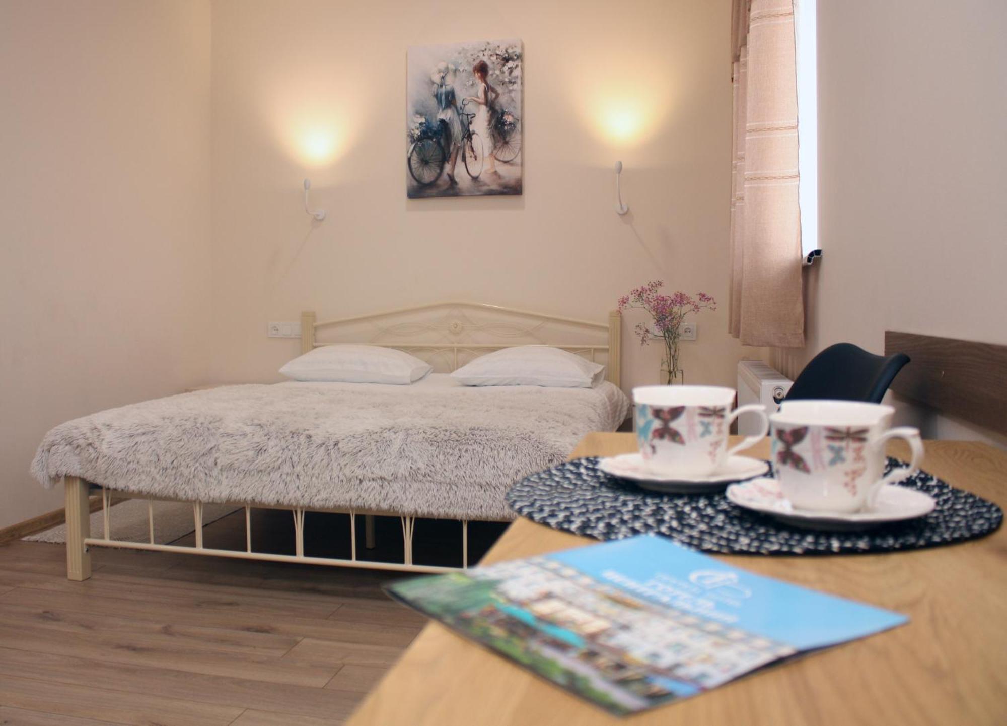 Centralny Hotel Krzywy Róg Zewnętrze zdjęcie