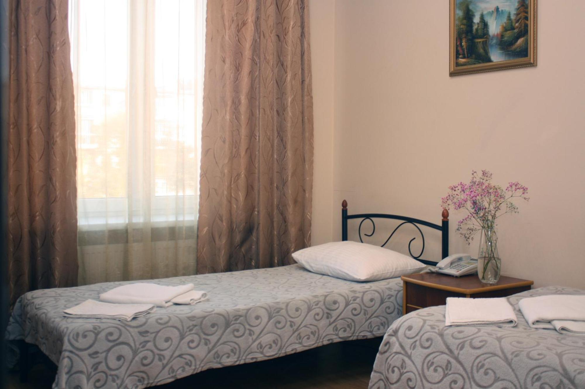 Centralny Hotel Krzywy Róg Zewnętrze zdjęcie