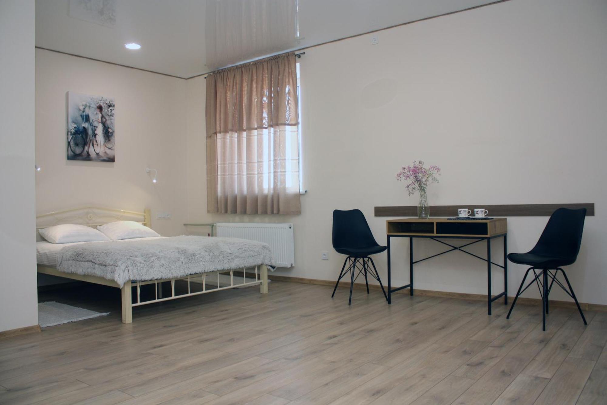 Centralny Hotel Krzywy Róg Zewnętrze zdjęcie